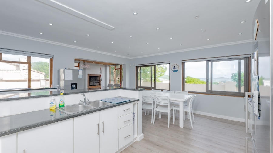 3 Bedroom Property for Sale in Agulhas Western Cape